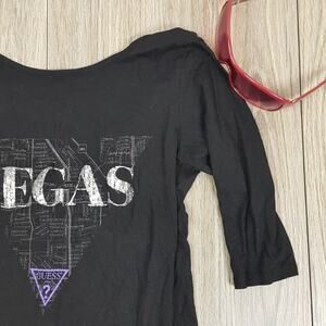 Guess "Vegas" black 3/4 sleeve top sz XS, Y2K, V back cut